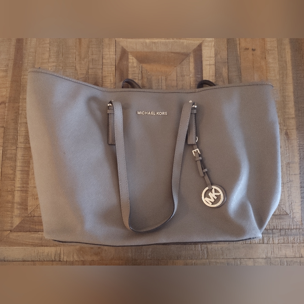 Large Tan Michael Kors Bag